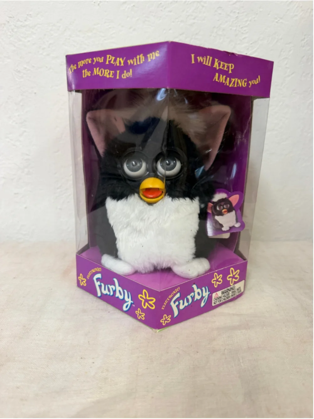 NIB Vintage 1998 Tiger Electronics Furby Black White with Blue Eyes Box Unopened